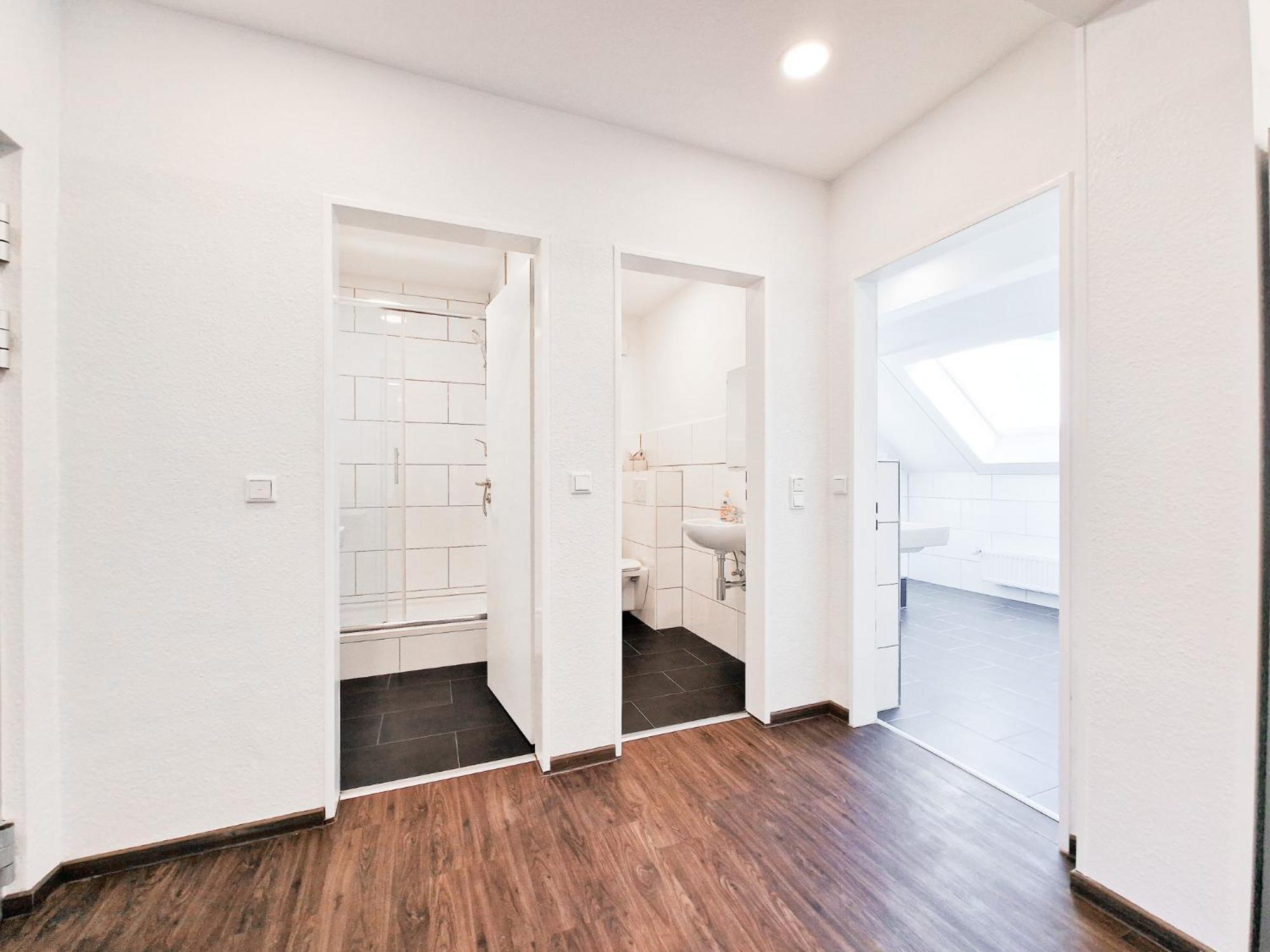 Raj Living - City Center Apartments With 5 Rooms - 10 Min Messe Dus Düsseldorf Exteriör bild