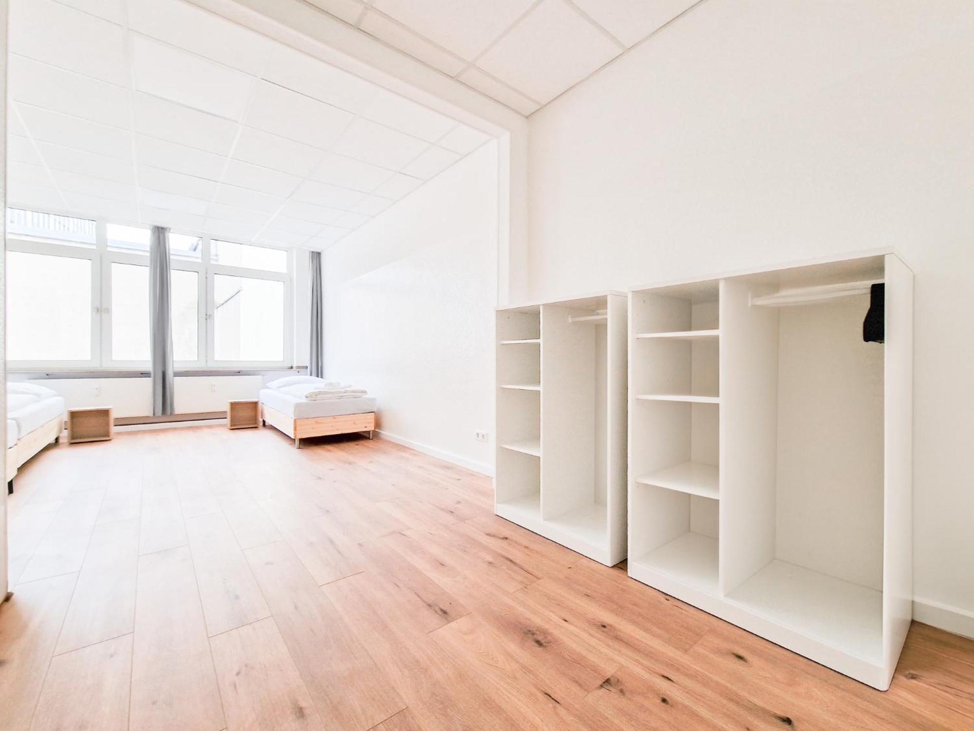 Raj Living - City Center Apartments With 5 Rooms - 10 Min Messe Dus Düsseldorf Exteriör bild